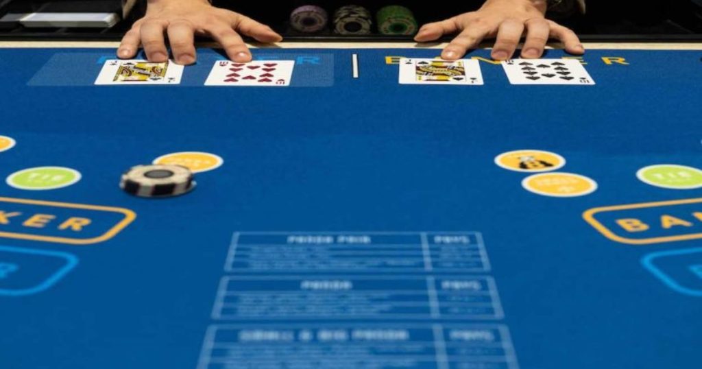 ¿Qué es el baccarat? Guía completa para principiantes 2025