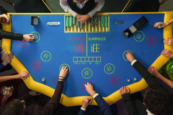 Aprende sobre qué es el baccarat